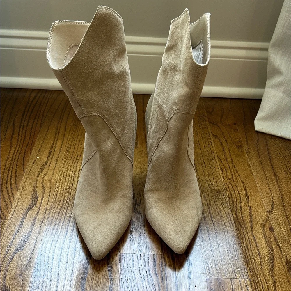 Dolce Vita Beige Suede Pointed-Toe Heeled Boots - Picture 1 of 6